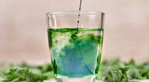 Top 4 Sản phẩm nước diệp lục hỗ trợ thải độc cơ thể tốt nhất hiện nay