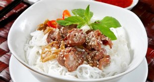 Top 5 Quán bún thịt nướng ngon nhất Hà Nội