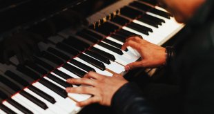Cách luyện ngón tay cho người chơi piano lần đầu 31